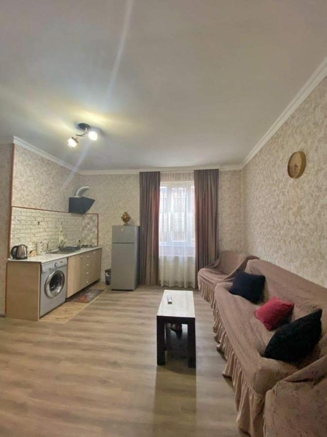 Achela'S Guesthouse Borjomi Exterior photo